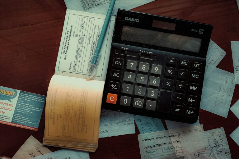 Understanding Explanation of Benefits Statements, Coinsurance Adjudication, and Billing Codes healthcare billing statement financial audit paperwork calculator medical cost
